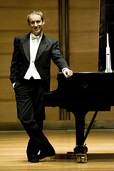 Omega and Tedeschi: “Magic can happen”