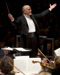 SSO’s choral contrasts reviewed