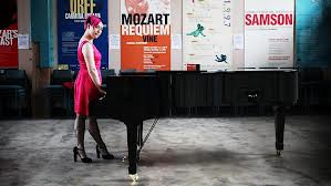 Whitwell and Namekawa play Glass to a sell-out house at the Perth festival