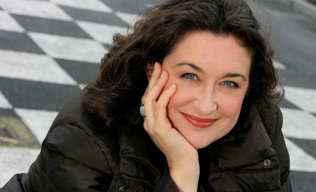 Orla Boylan sings –