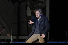 Stuart Skelton as Siegmund. Photo credit Jeff Busby 