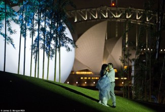 Hiromi Omura as Madama Butterfly and Georgy Vasiliev as Pinkerton. Image James Morgan courtesy Opera Australia