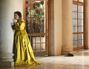 Nicole Car performs the role of the Countess 