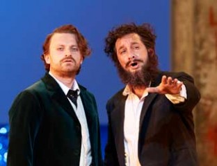 Pavol Breslik (Nadir) and José Carbó (Zurga).