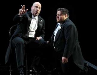 Raymond Aceto (Walter) and Diego Torre (Rodolfo)