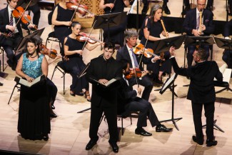 Soprano Amy Moore and counter-tenor Maximilian Riebl, Paul Dyer conducting.