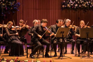 Concert Review: Academy of St Martin In The Fields Led By Joshua Bell/ Concert 1