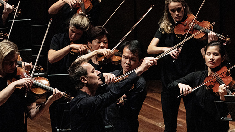 ACO And Lazić Play Mozart