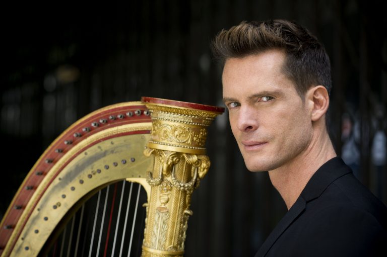 Virtuoso Harpist Xavier de Maistre Tours Again With The Australian Brandenburg Orchestra