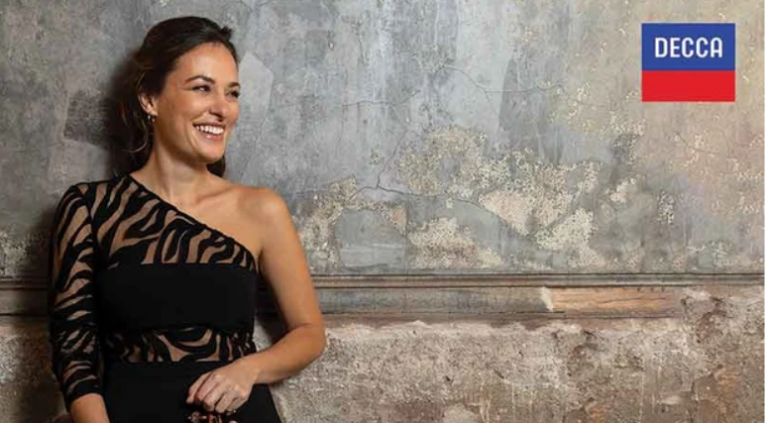 Nicola Benedetti Releases New Album on Decca